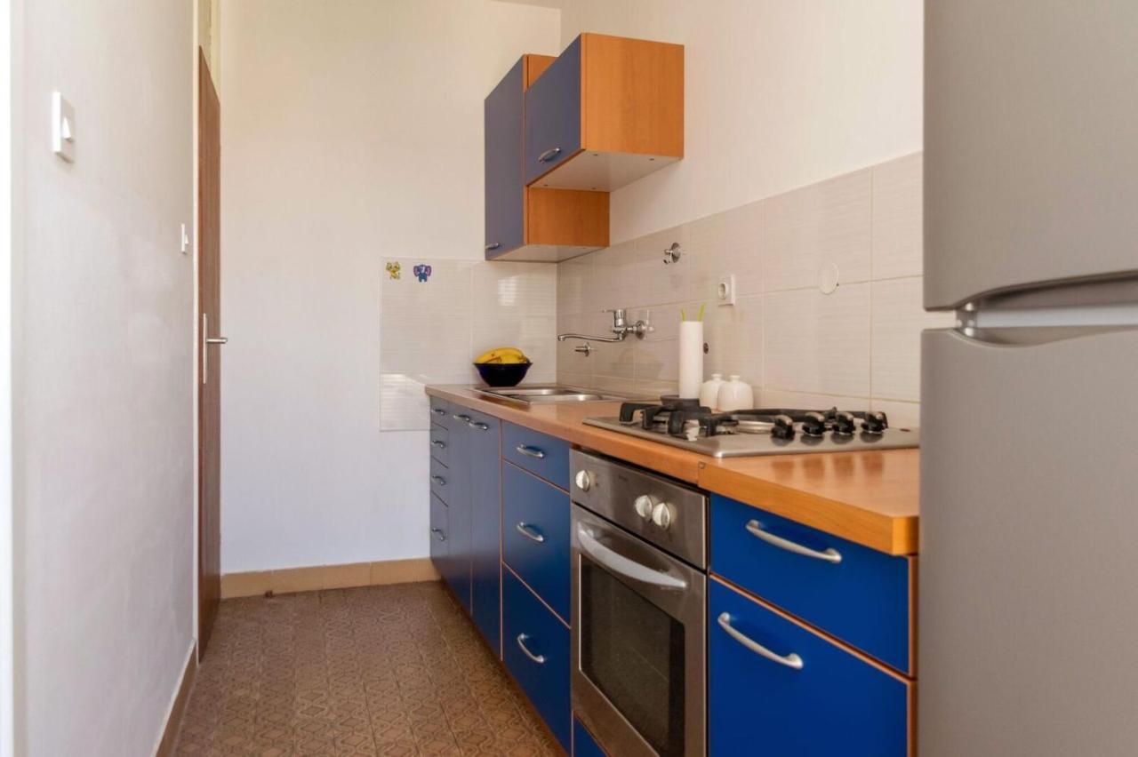 Apartment Mirela Zadar Exteriör bild